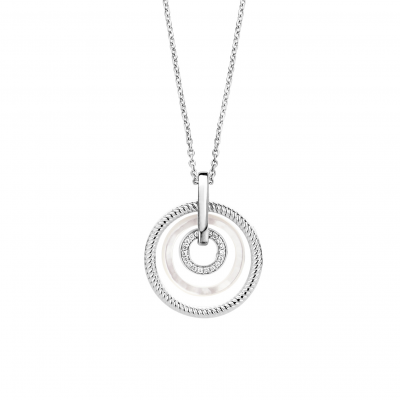 Necklace Near Fort Lauderdale