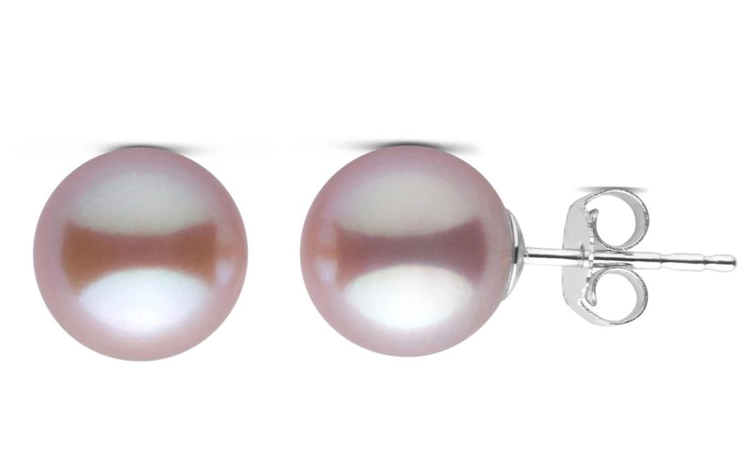 How to Select and Care for Pearl Earrings in Plantation
