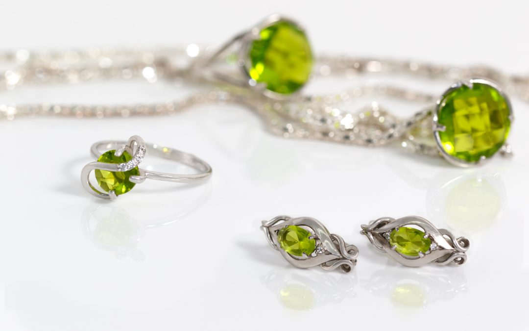 Spotlight on Traditional and Modern August Birthstones: Peridot & Two Others!
