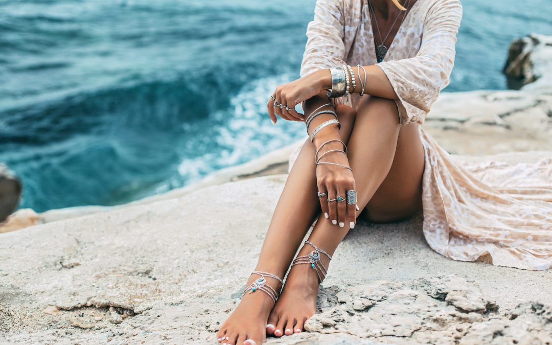 4 Pro Tips on How to Travel With Jewelry