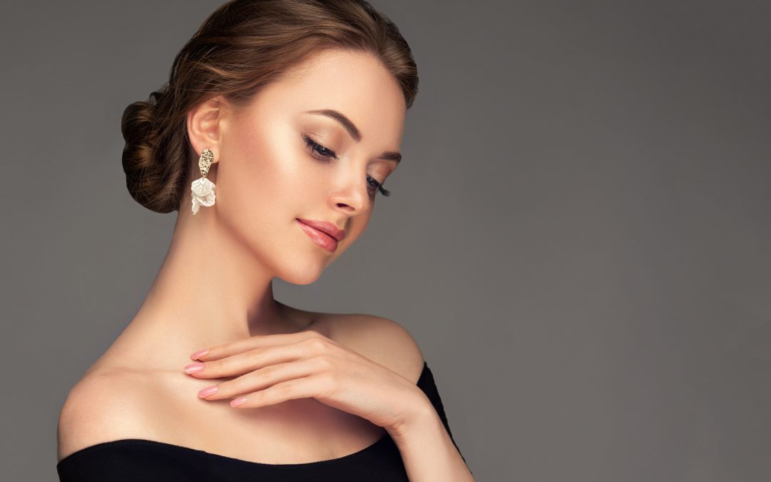 How to Choose Earrings for Your Face Shape: Easy Tips to Look Fabulous!