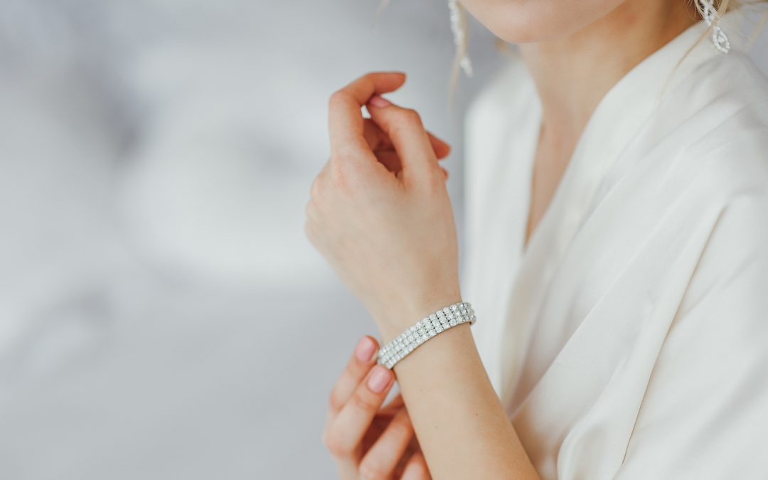 Finding the Perfect Fit: How to Measure Your Wrist for a Bracelet